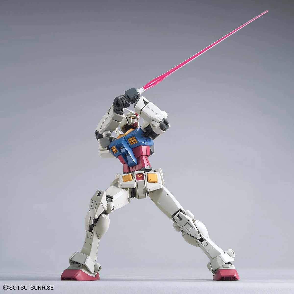 Bandai 1/144 HG RX-78-2 Gundam (Beyond Global) 4 Bandai 1/144 HG RX-78-2 Gundam (Beyond Global) - Image 4