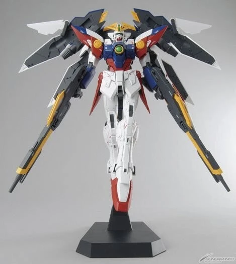 Bandai 1/100 MG Wing Gundam Proto Zero EW 4 Bandai 1/100 MG Wing Gundam Proto Zero EW - Image 4