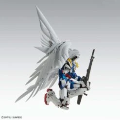 Bandai 1/100 MG Wing Gundam Zero EW Ver.Ka 17 Bandai 1/100 MG Wing Gundam Zero EW Ver.Ka -Model Figures Store 5780