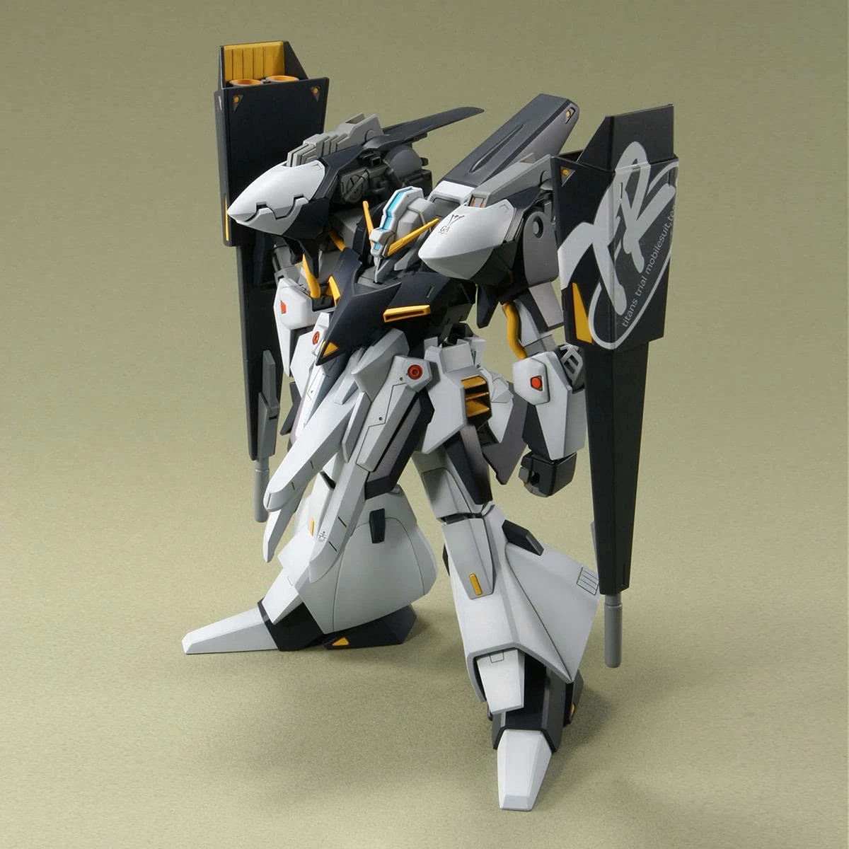 Bandai 1/144 HGUC 073 Gaplant TR-5 Hrairoo 4 Bandai 1/144 HGUC 073 Gaplant TR-5 Hrairoo - Image 4
