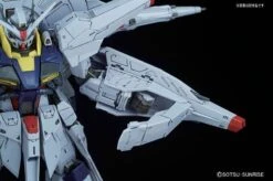 Bandai 1/100 MG Providence Gundam 22 Bandai 1/100 MG Providence Gundam -Model Figures Store 632