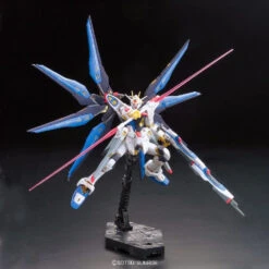 Bandai 1/144 RG 14 ZGMF-X20A Strike Freedom Gundam -Model Figures Store 6682