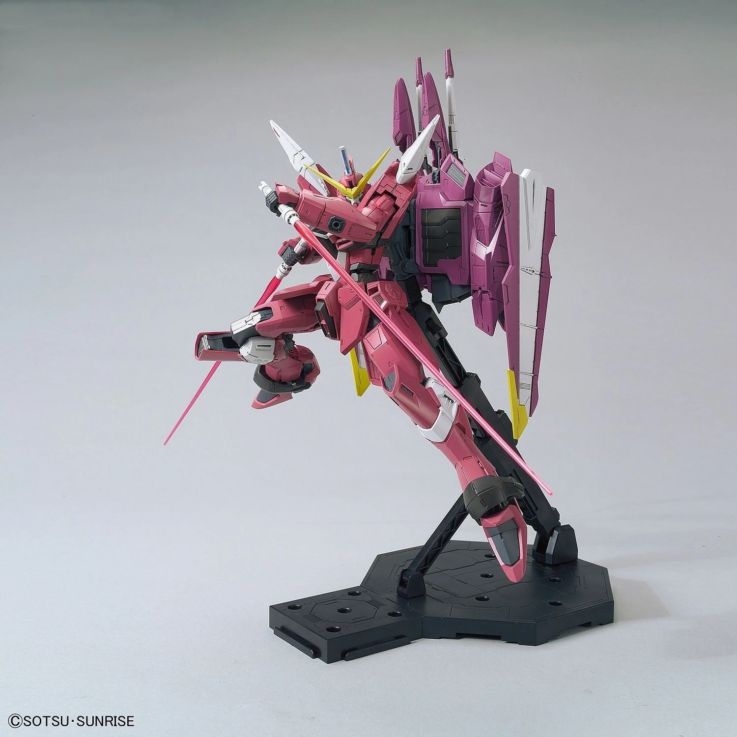 Bandai 1/100 MG Justice 2.0 Gundam 7 Bandai 1/100 MG Justice 2.0 Gundam - Image 7