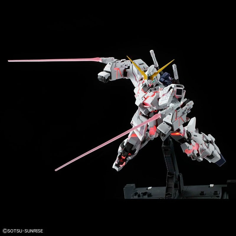 Bandai 1/100 MGEX Unicorn Gundam Ver.Ka 10 Bandai 1/100 MGEX Unicorn Gundam Ver.Ka - Image 10