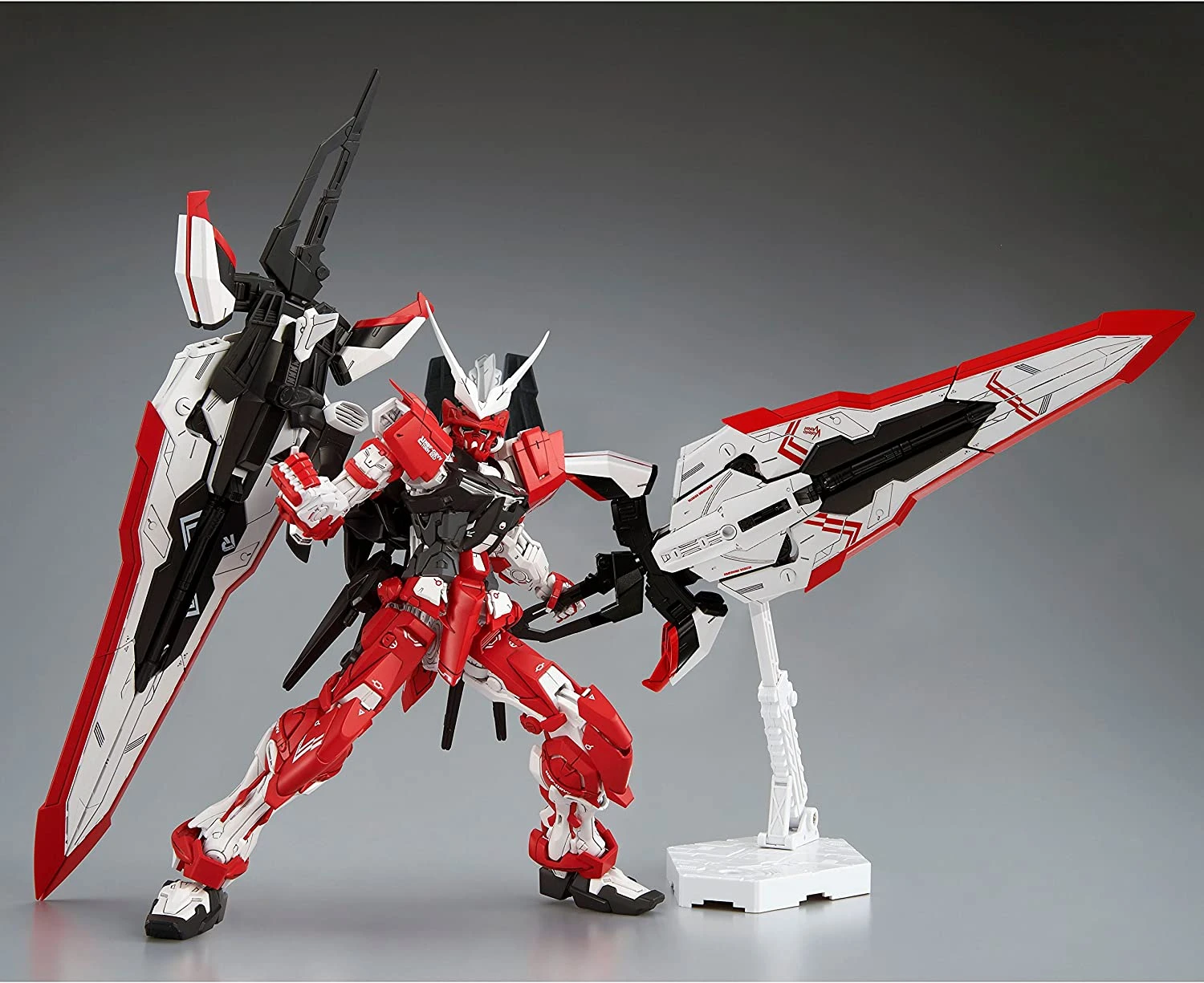 Bandai 1/100 MG Gundam Astray Turn Red 5 Bandai 1/100 MG Gundam Astray Turn Red - Image 5