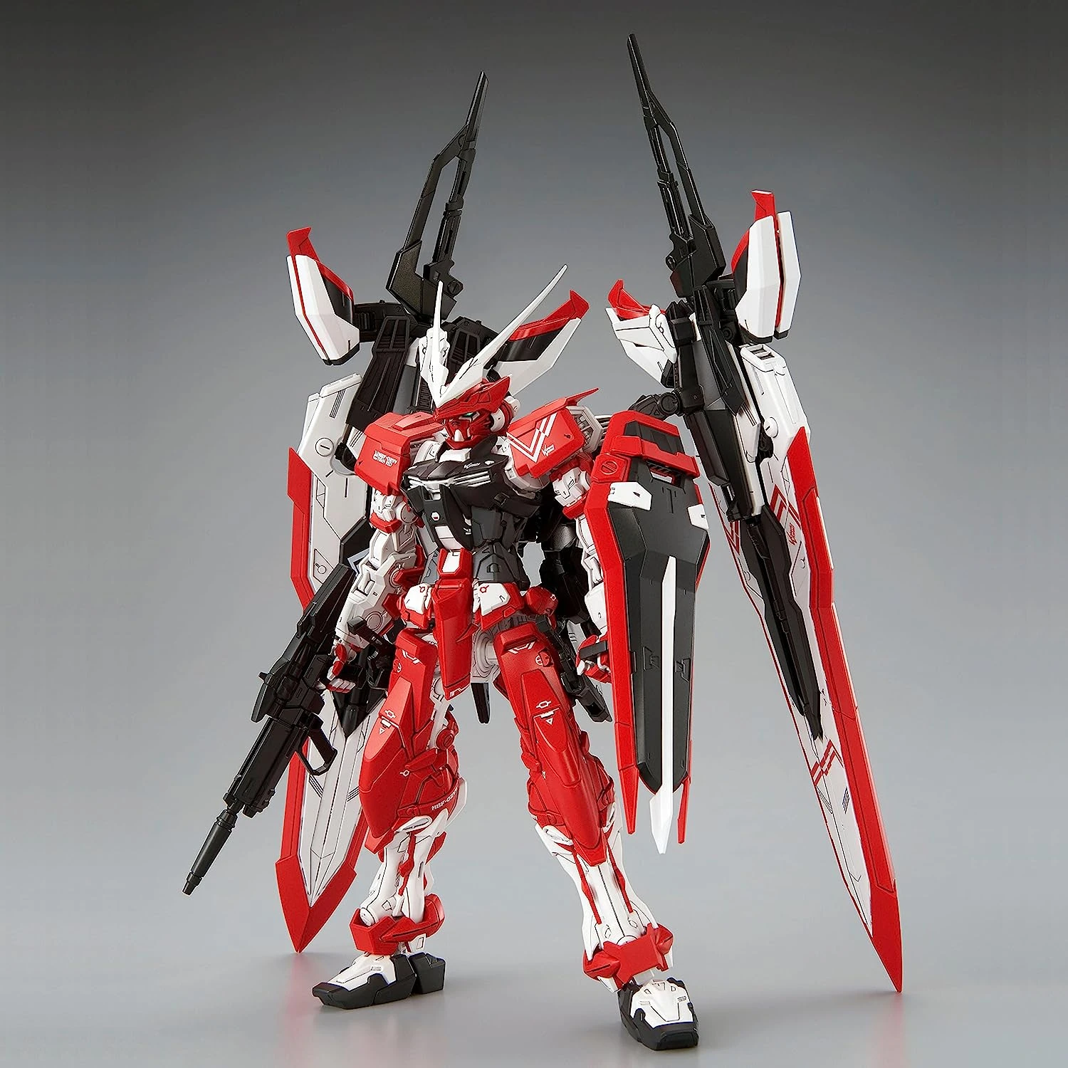 Bandai 1/100 MG Gundam Astray Turn Red 2 Bandai 1/100 MG Gundam Astray Turn Red - Image 2