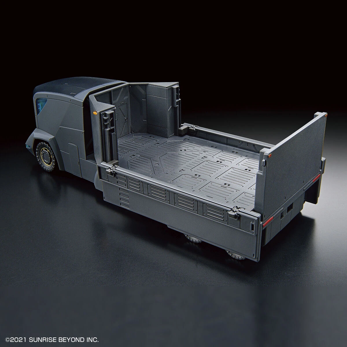 Bandai 1/72 HG Kyoukai Senki ASC Armored Special Carrier 4 Bandai 1/72 HG Kyoukai Senki ASC Armored Special Carrier - Image 4