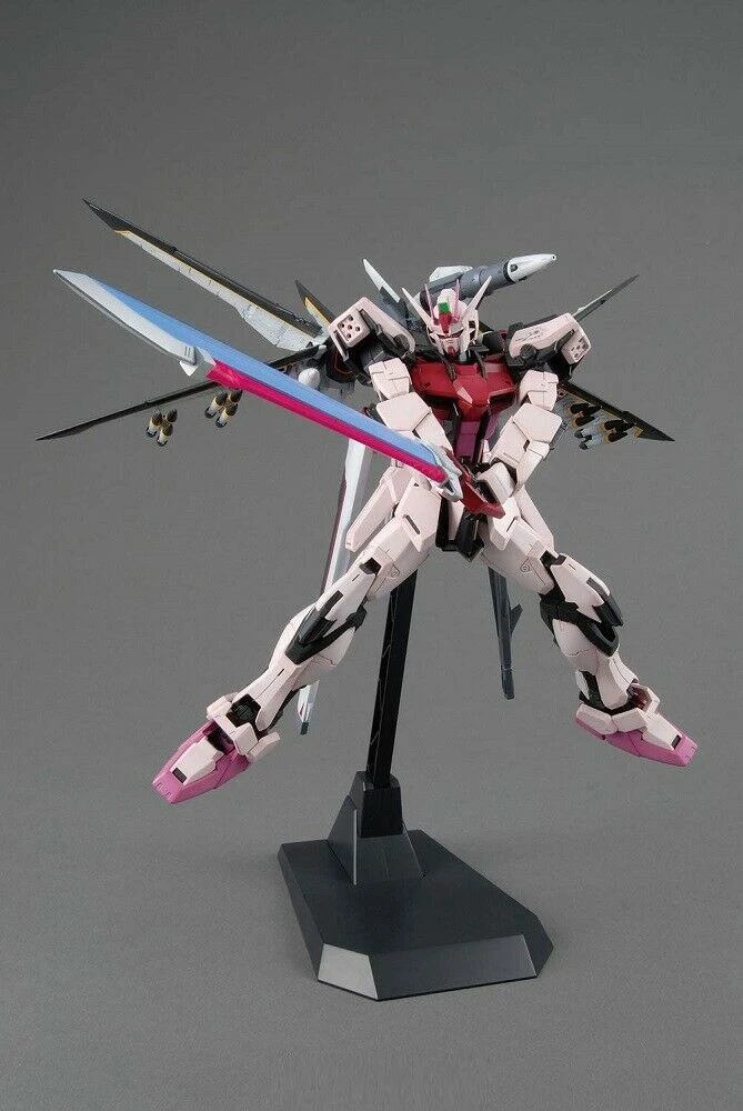 Bandai 1/100 MG Strike Rouge Ootori Ver.RM MBF-02 3 Bandai 1/100 MG Strike Rouge Ootori Ver.RM MBF-02 - Image 3